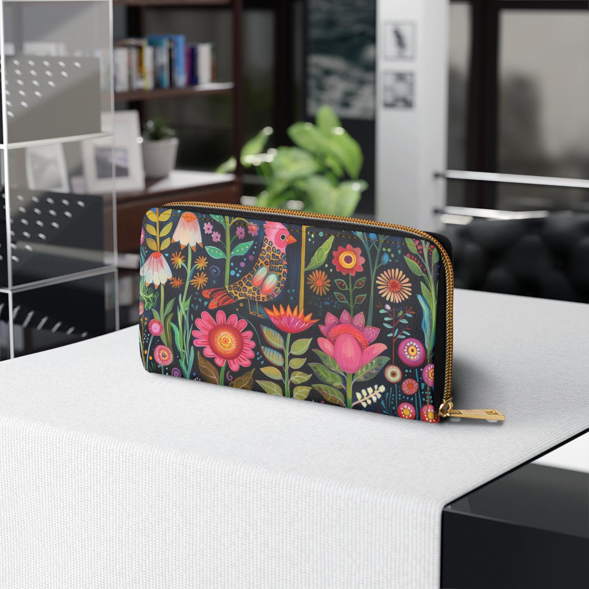 Merrimeko Botanical Zipper Wallet, Folkart Design Nature Lover Gift, Vintage Inspired Clutch