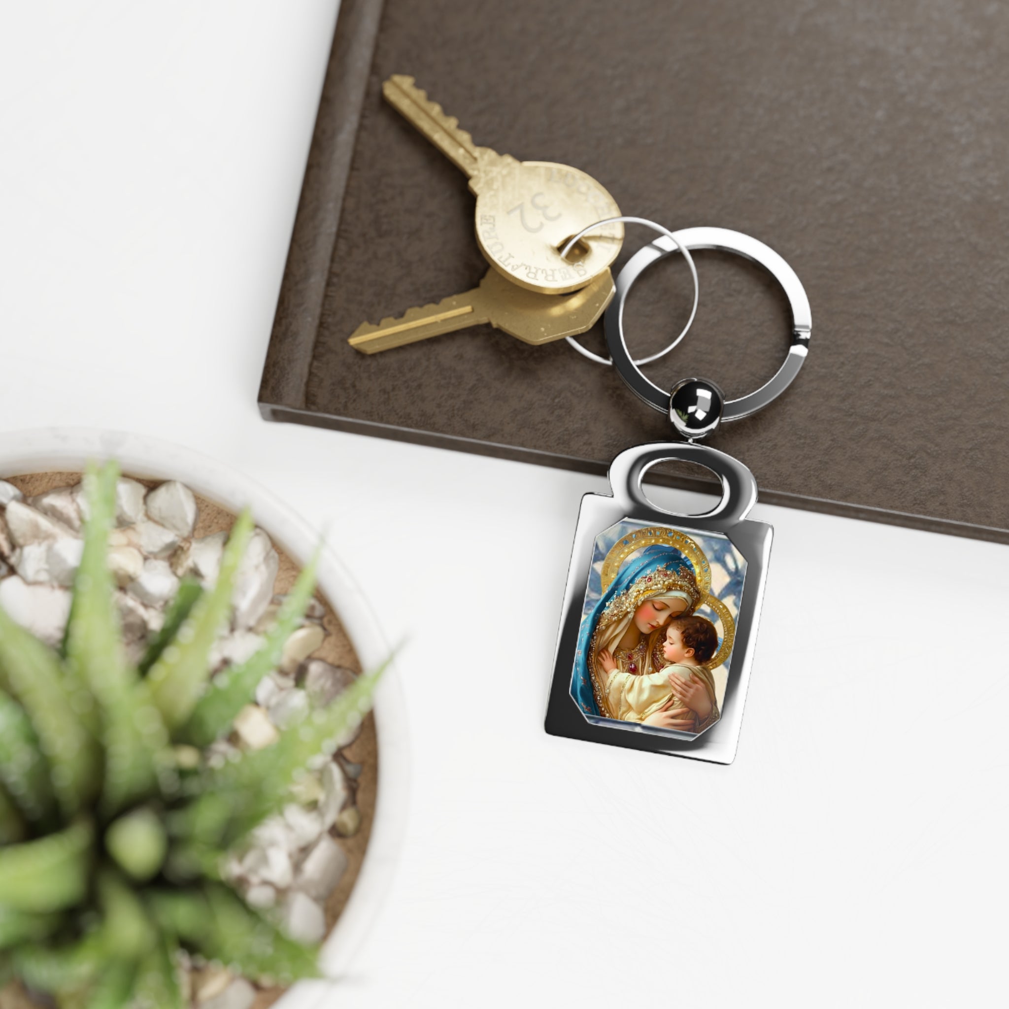 Catholic Mothers Day Gift, Madonna and Child Keyring Religious Keepsake Bag Charm Christian Gift
