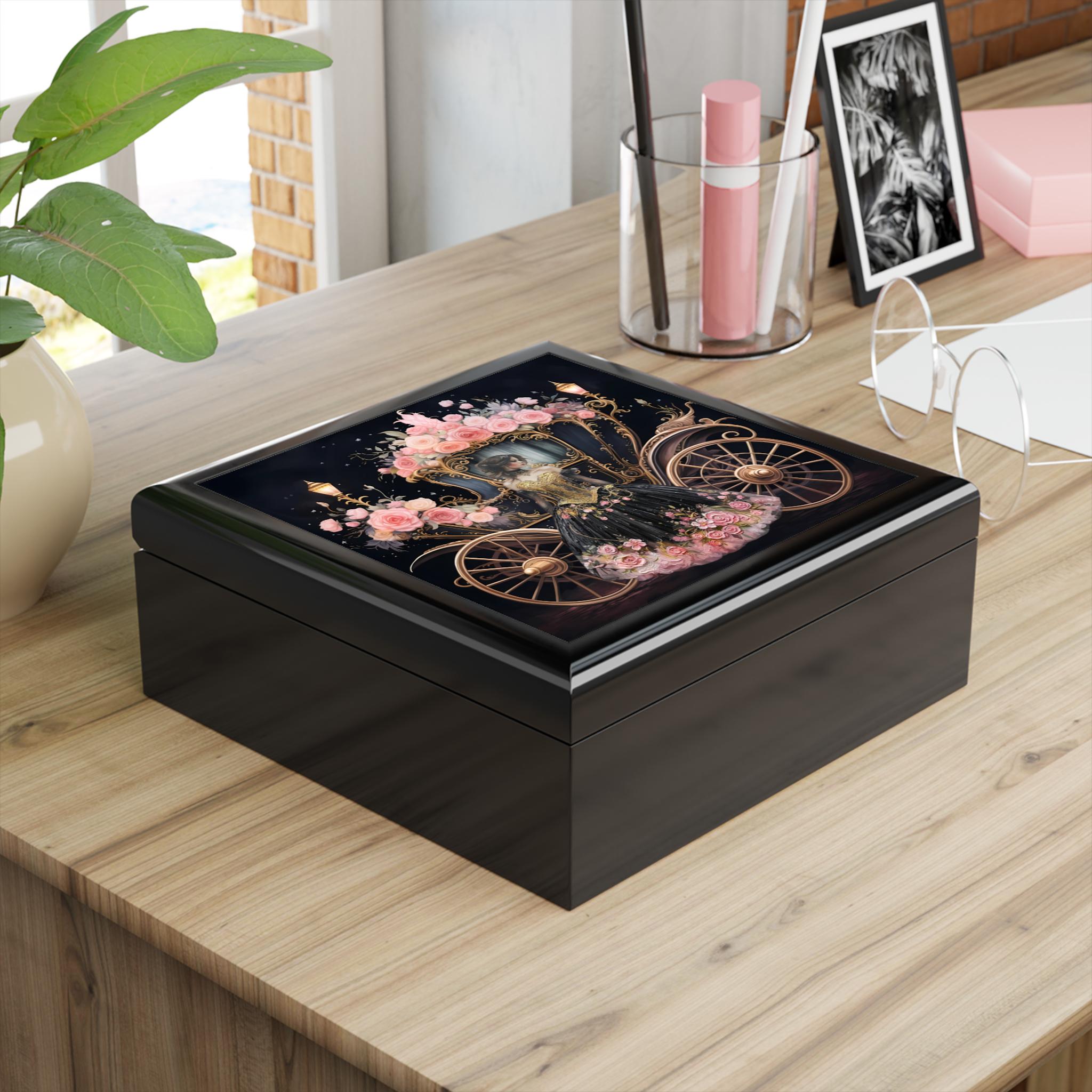 Victorian Carriage Jewelry Box | Floral Princess Keepsake Trinket Chest