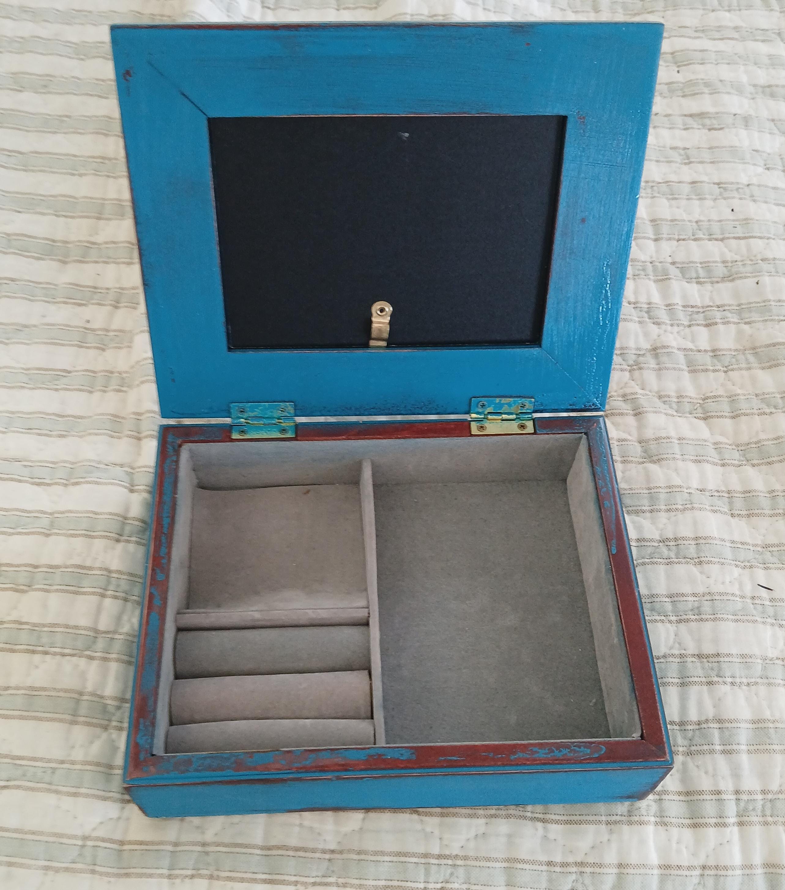 Cottagecore Jewelry Box: Small Tourmaline Vintage Jewelry Storage