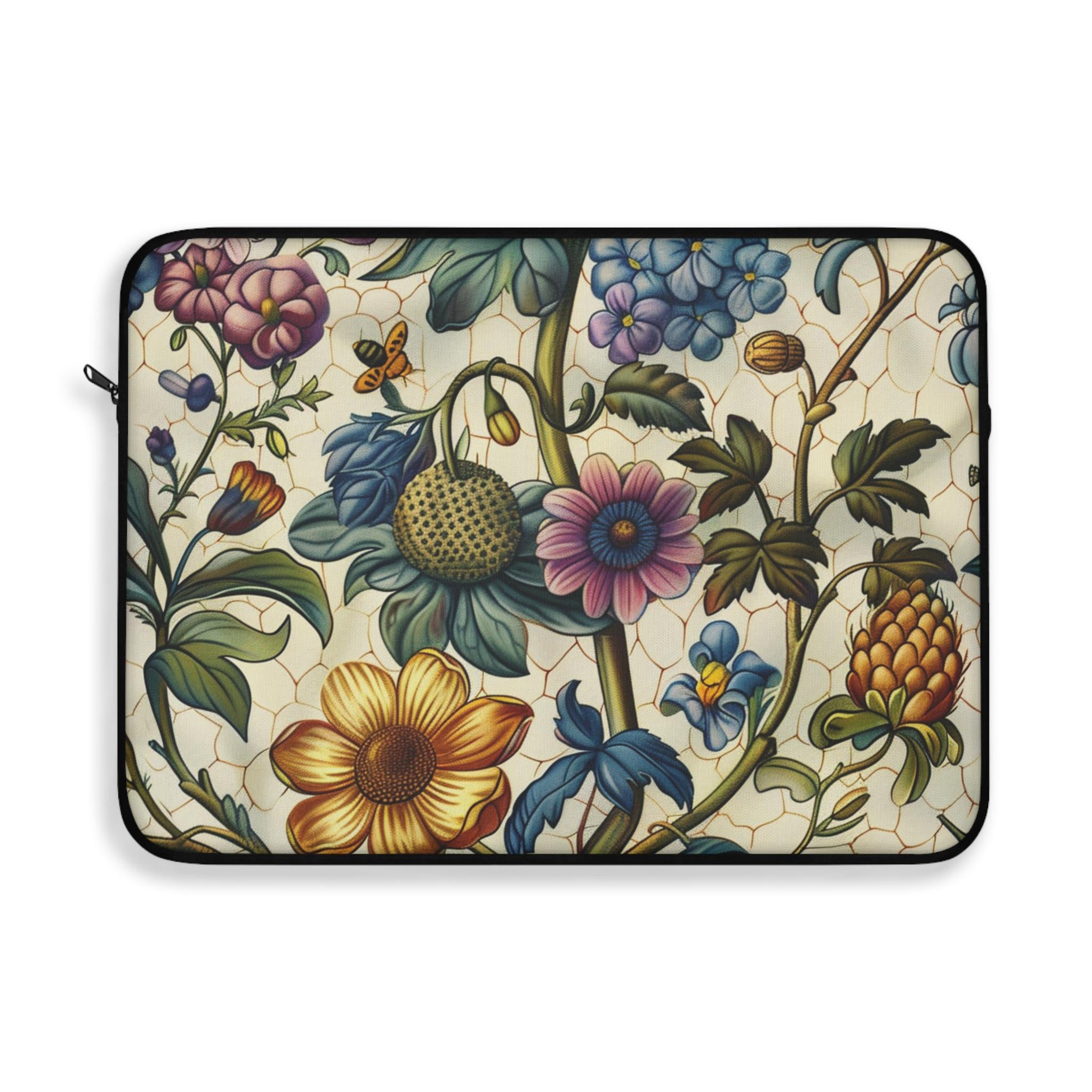 Vintage William Morris Floral Laptop Sleeve | Cream Botanical Zip Sleeve Fleece Interior
