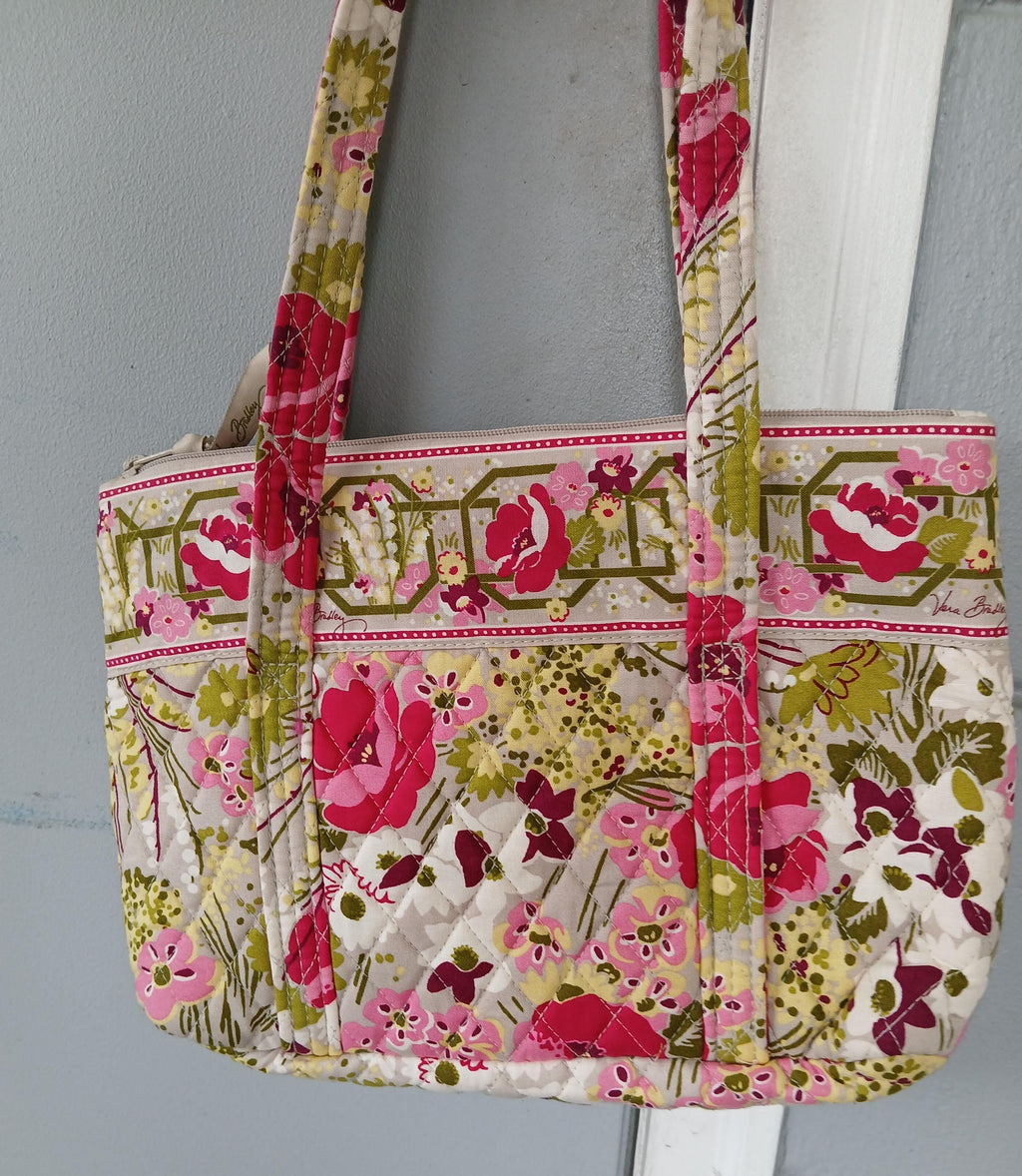 Pretty floral Vera Bradley ShoulderBag, handbag, Purse
