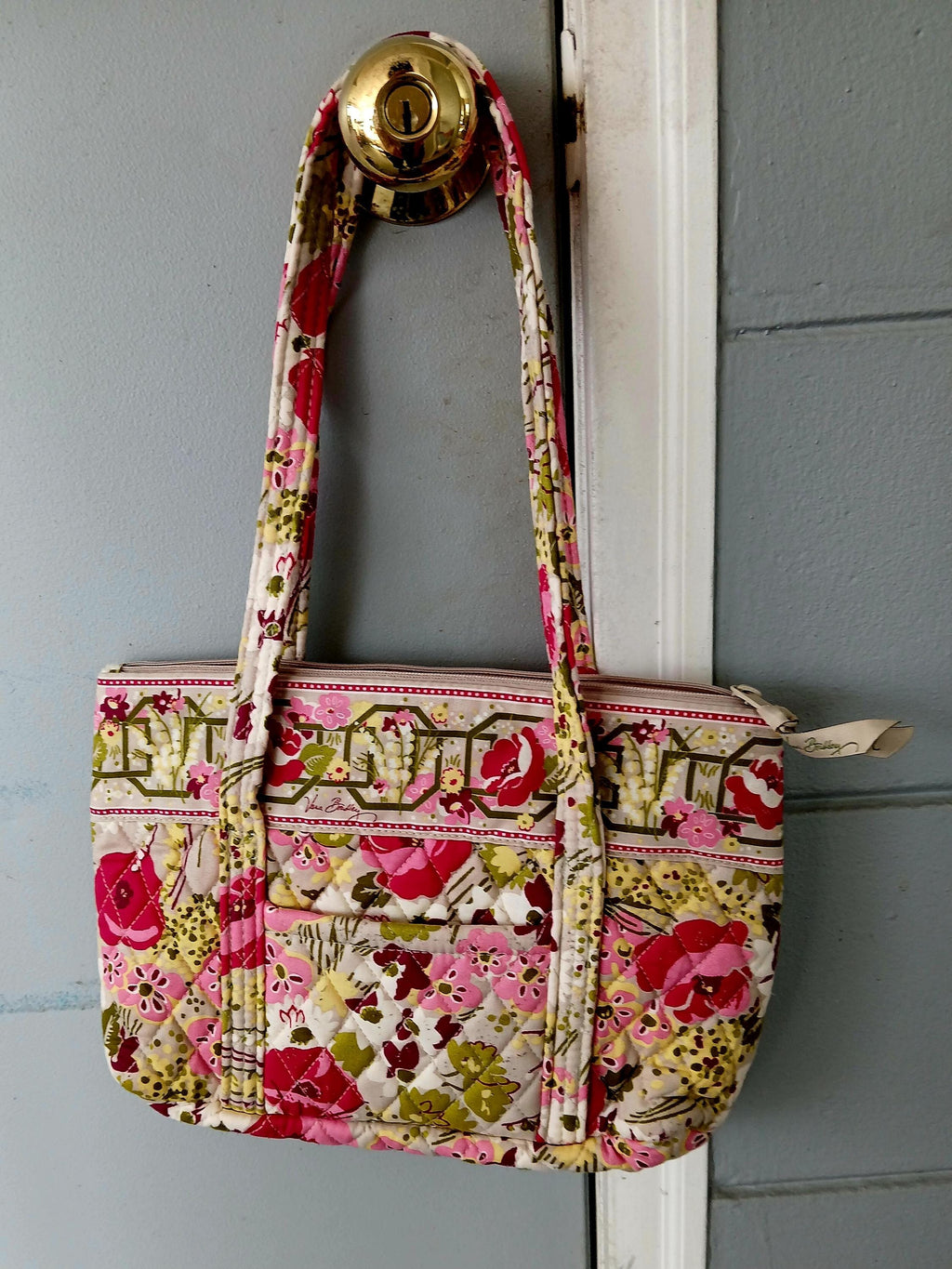 Pretty floral Vera Bradley ShoulderBag, handbag, Purse