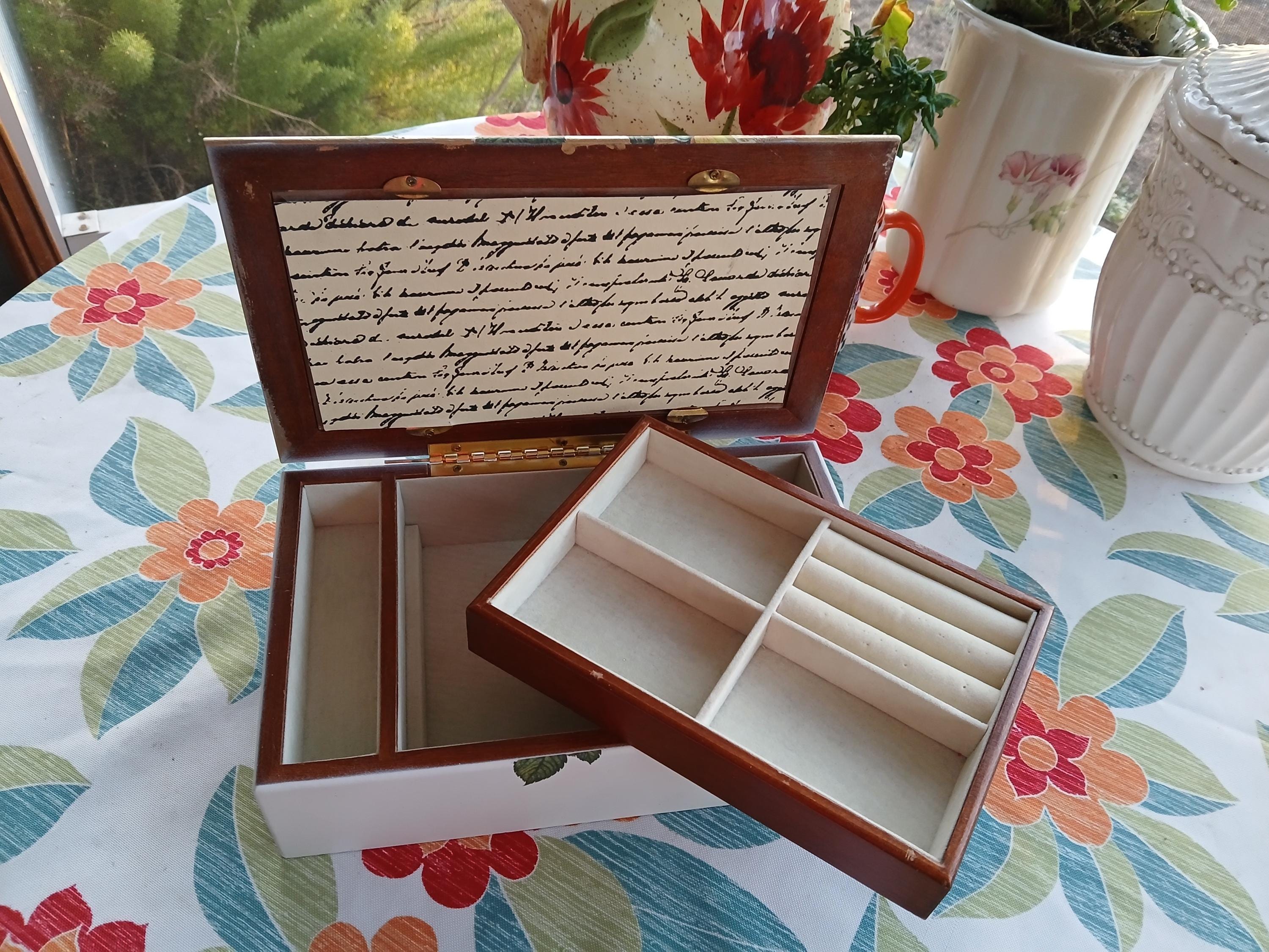 Refurbished Oak Jewelry Box • Cream & Yellow Botanical Keepsake Jewellery Chest
