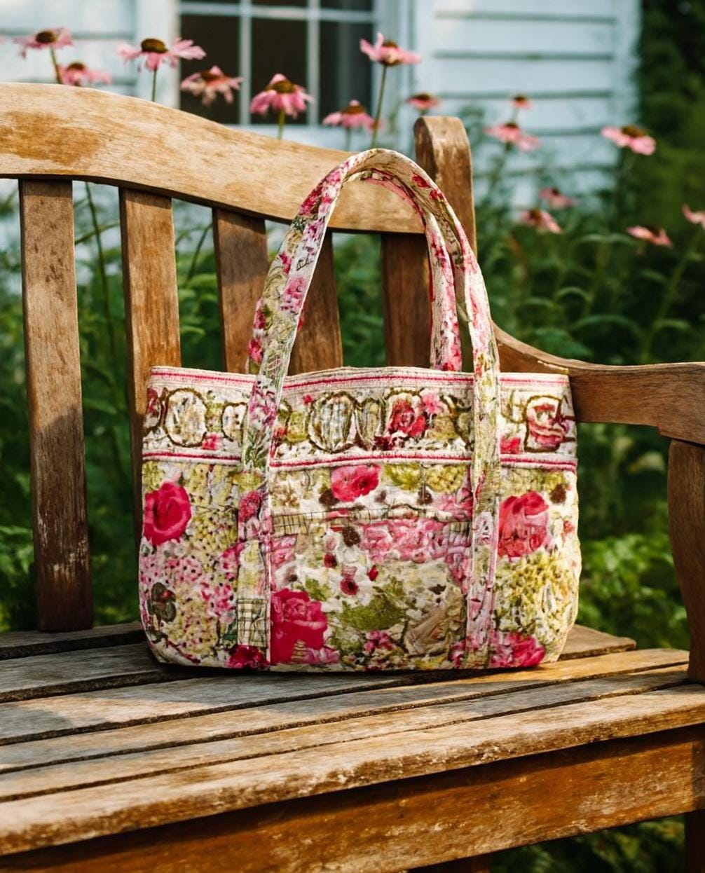 Pretty floral Vera Bradley ShoulderBag, handbag, Purse