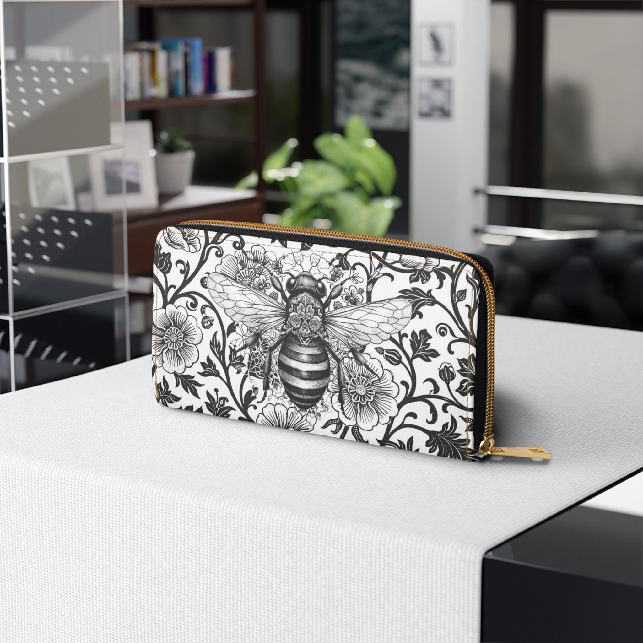 Vintage Bee Toile Floral Mandala Zipper Wallet | Black & White Clutch