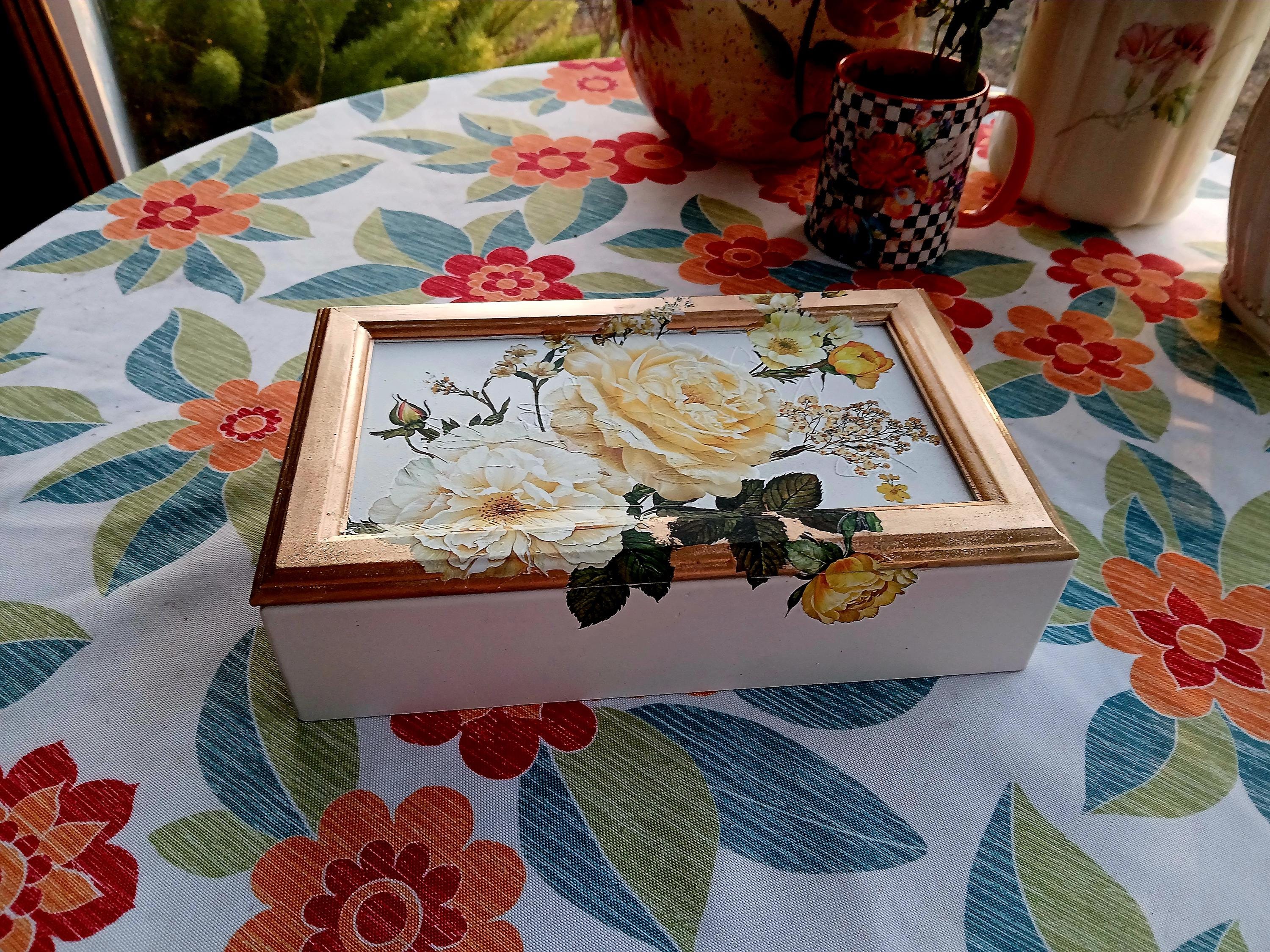 Refurbished Oak Jewelry Box • Cream & Yellow Botanical Keepsake Jewellery Chest